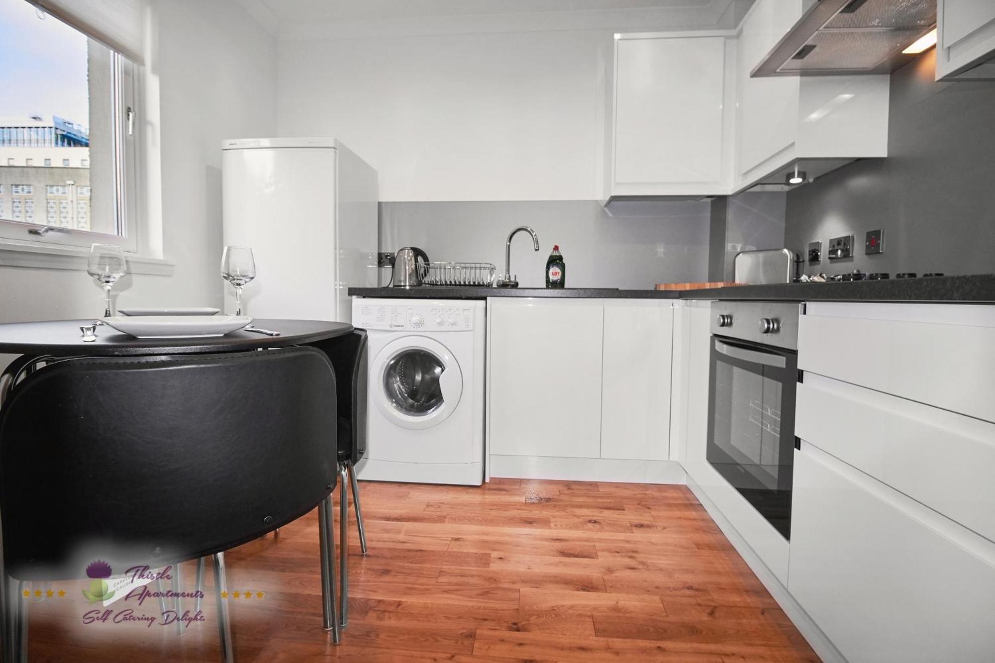 Thistle Apartments-City View Apartment Αμπερντήν Εξωτερικό φωτογραφία